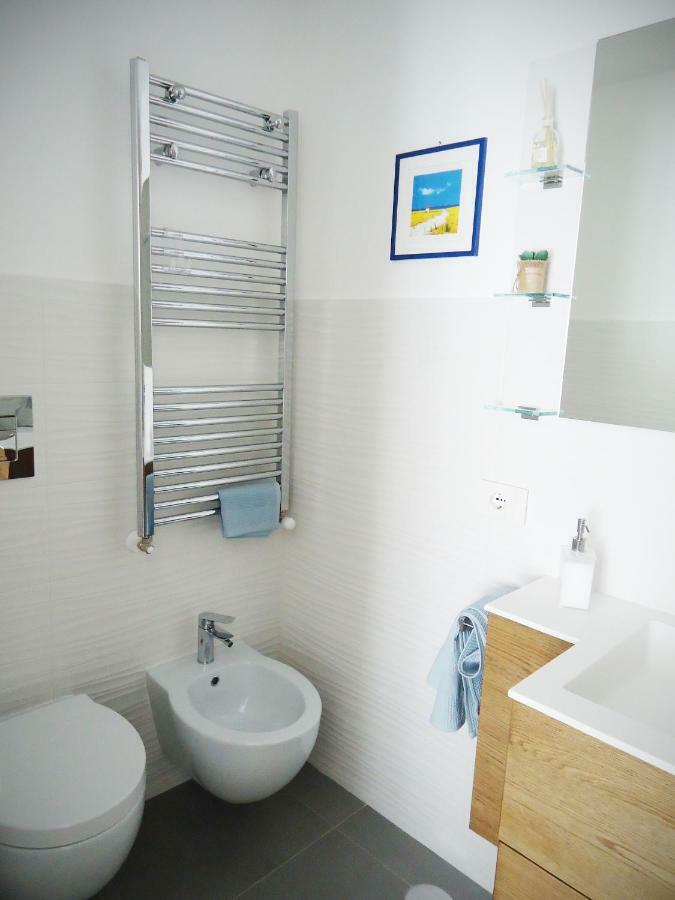 Vittoria Home 44 Terracina Exteriör bild