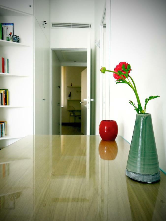 Vittoria Home 44 Terracina Exteriör bild